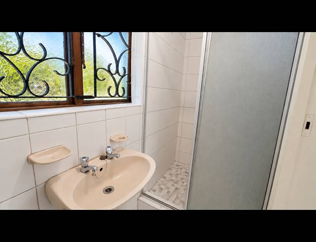 3 BEDROOM HOUSE FOR SALE IN CRESTHOLME